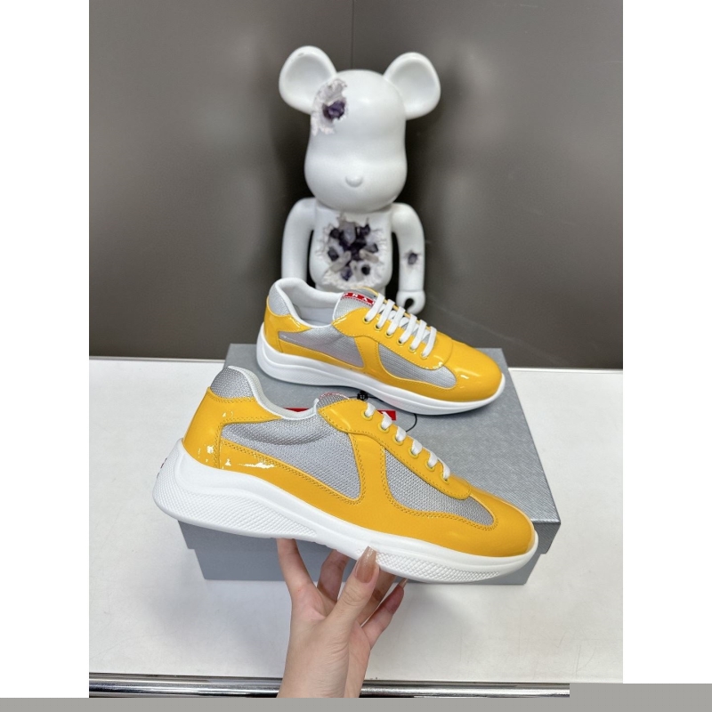 Pra*a casual shoes